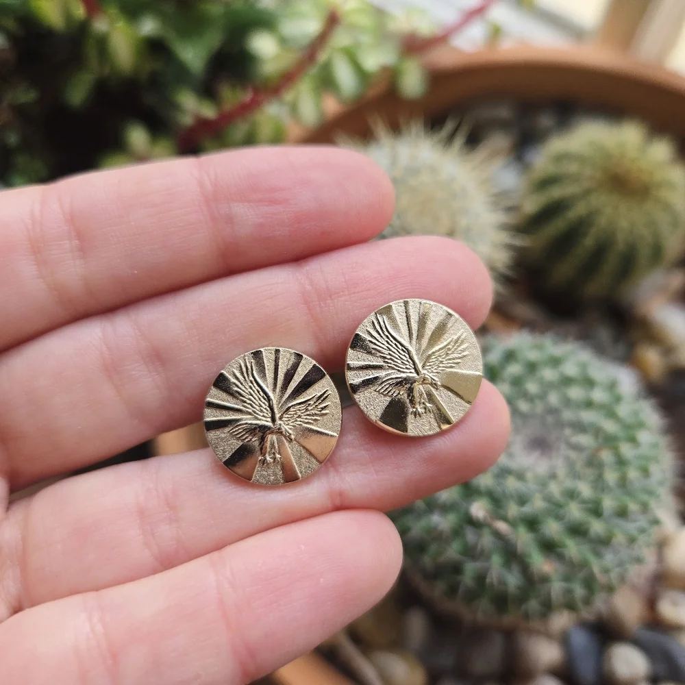 Vintage Gold Eagle Simple assic Round Cuff Links